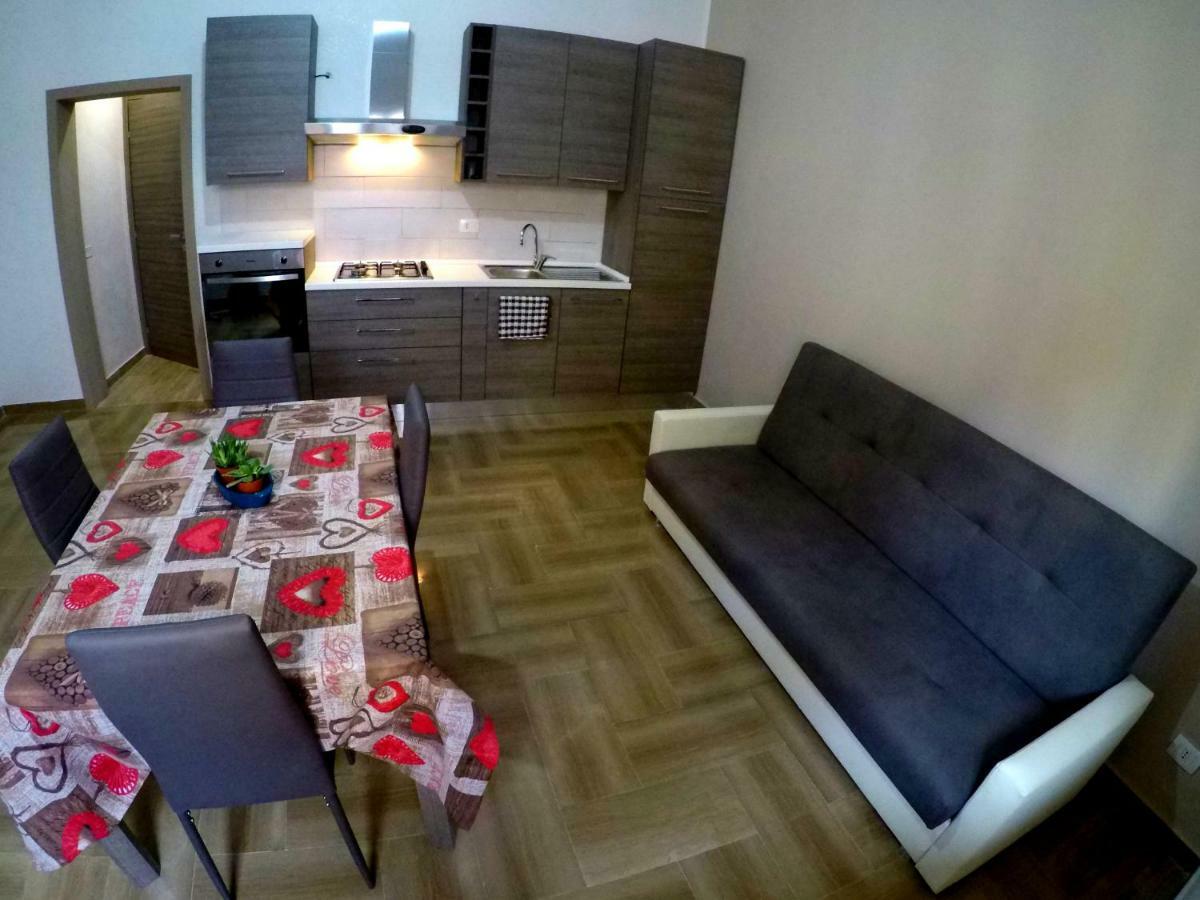 Welcome Home Apt. 2 Pozzallo Esterno foto