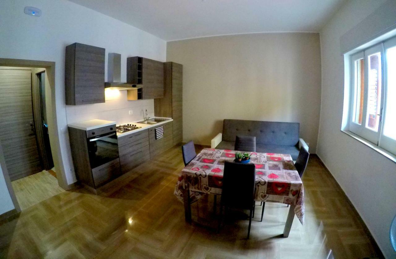 Welcome Home Apt. 2 Pozzallo Esterno foto